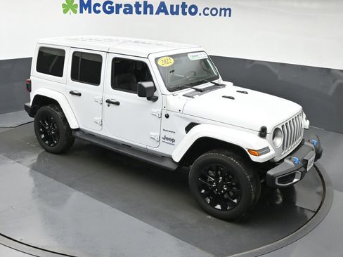 Used 2022 Jeep Wrangler Unlimited Sahara w/ Cold Weather Group image 3