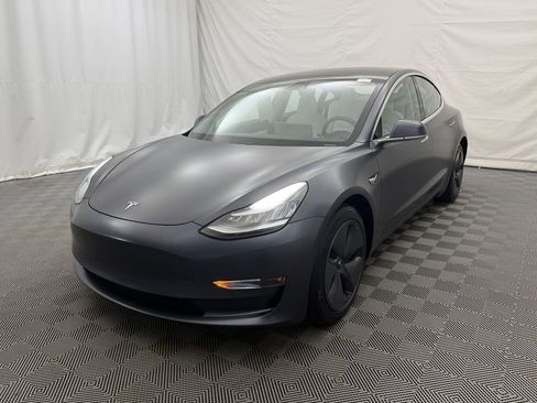 Used 2020 Tesla Model 3 Long Range AWD/4WD image 2