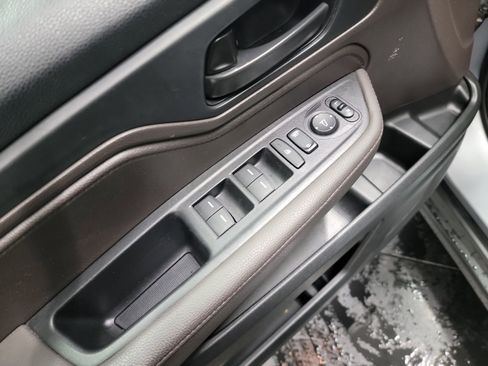 Used 2019 Honda Odyssey EX image 14