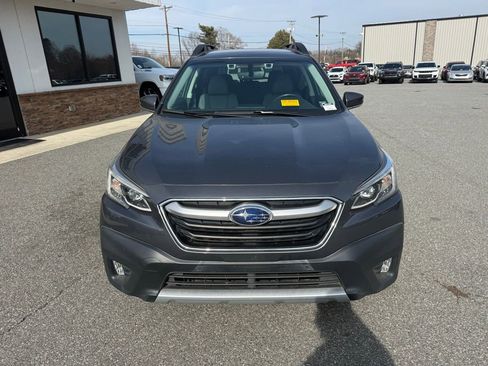 Used 2021 Subaru Outback Limited w/ Popular Package #2 image 10