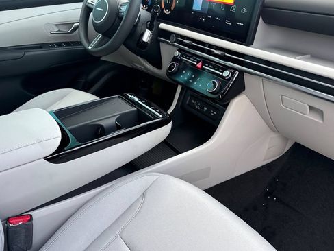 New 2026 Hyundai Tucson Blue SE AWD/4WD image 17