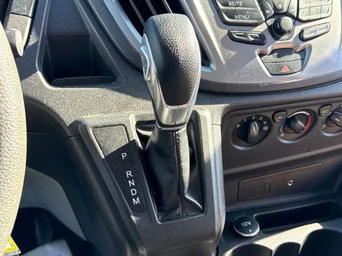 Used 2016 Ford Transit 350 XLT image 33
