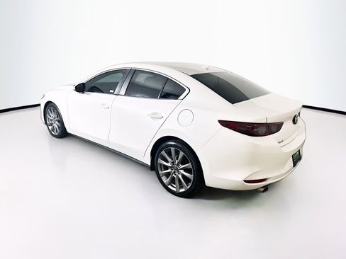 Used 2020 MAZDA MAZDA3 Sedan w/ Preferred Package image 5