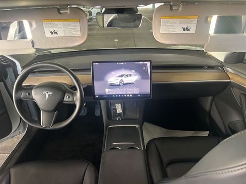 Used 2023 Tesla Model 3 Standard Range image 6