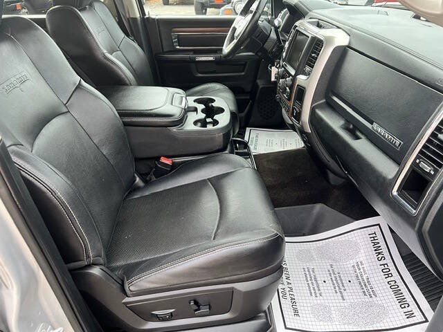Used 2016 RAM 2500 Laramie AWD/4WD image 16