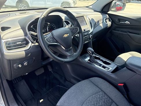 Certified 2024 Chevrolet Equinox LT w/ LPO, Floor Liner Package FWD image 10