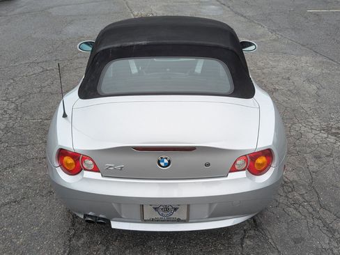 Used 2004 BMW Z4 3.0i RWD image 8