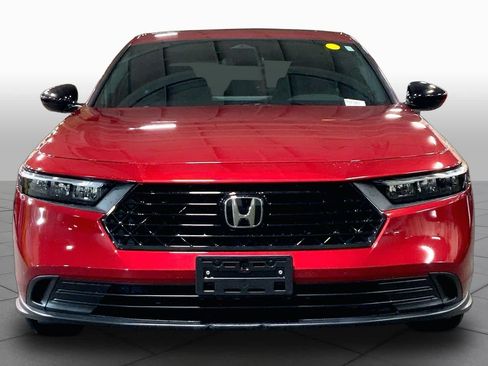 Used 2023 Honda Accord Sport image 4