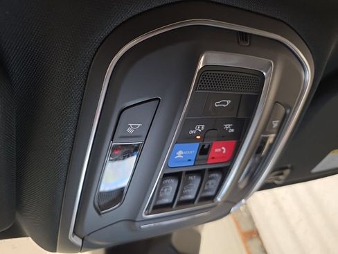 New 2026 Jeep Grand Wagoneer Limited AWD/4WD image 25