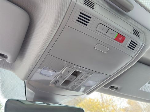 New 2026 Volkswagen Jetta SE image 20