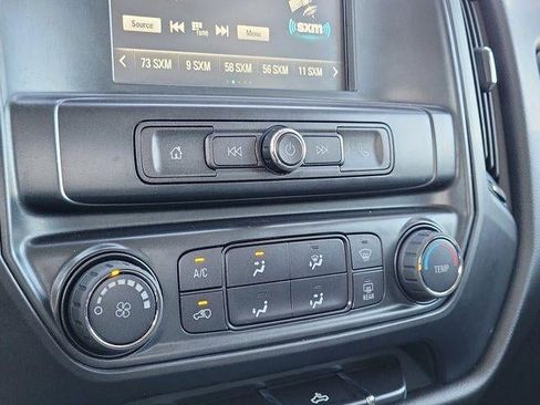 Used 2018 Chevrolet Silverado 1500 Custom w/ Custom Value Package image 20