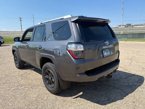 Used 2016 Toyota 4Runner SR5 Premium w/ Convenience Package AWD/4WD image 5