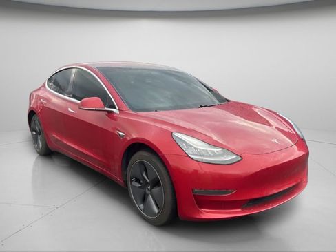 Used 2018 Tesla Model 3 Long Range image 2