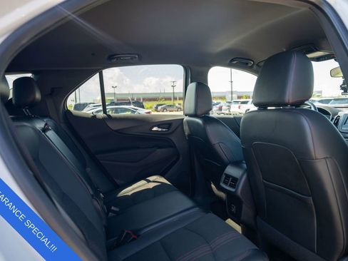 Used 2023 Chevrolet Equinox RS image 14