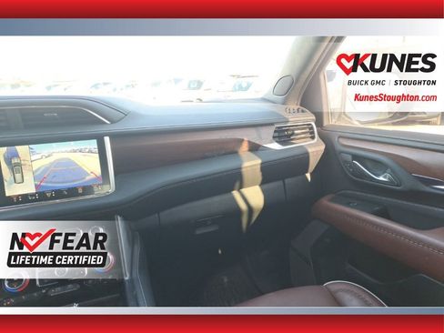 Used 2023 GMC Yukon Denali Ultimate w/ LPO, Floor Liner Package image 37