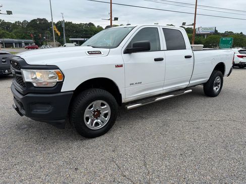 Used 2019 RAM 2500 Tradesman AWD/4WD image 13