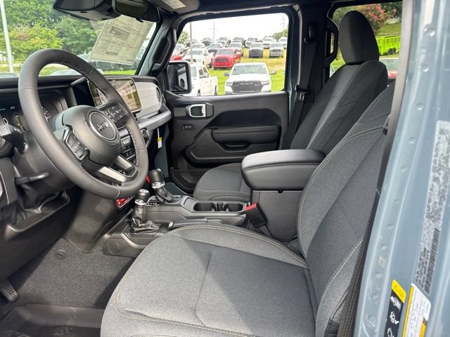New 2026 Jeep Gladiator Sport AWD/4WD image 14