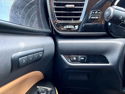 Used 2025 Lexus NX 250 FWD w/ Accessory Package (Z1) image 36