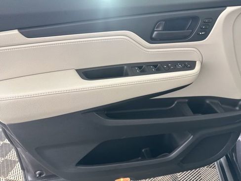 Certified 2026 Honda Odyssey EX-L image 24