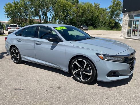 Used 2022 Honda Accord Sport image 10
