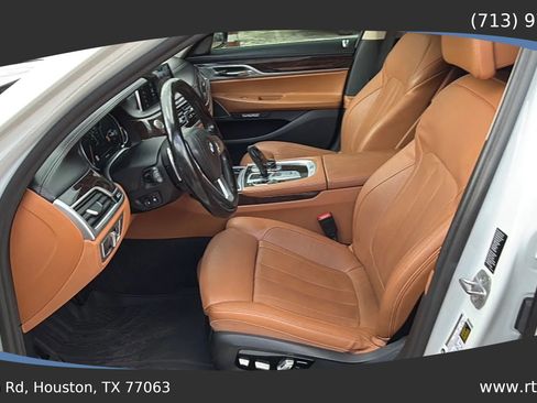 Used 2018 BMW 740i xDrive AWD/4WD image 21