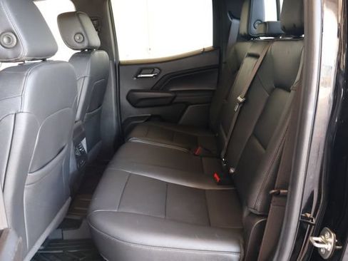 Used 2024 GMC Canyon Elevation w/ Elevation Premium Package AWD/4WD image 17