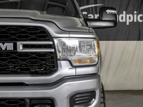 Used 2024 RAM 3500 Tradesman w/ Chrome Appearance Group image 39