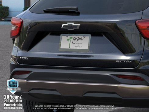 New 2026 Chevrolet Trax ACTIV w/ Driver Confidence Package FWD image 14