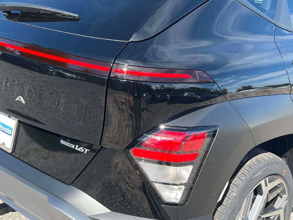 New 2027 Hyundai Kona SEL Premium AWD/4WD image 8