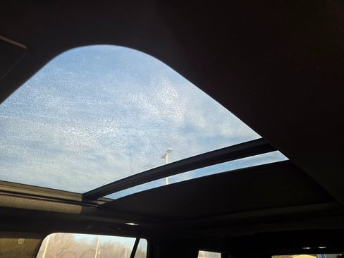 Used 2025 Chevrolet Tahoe RST w/ Advanced Technology Package image 11