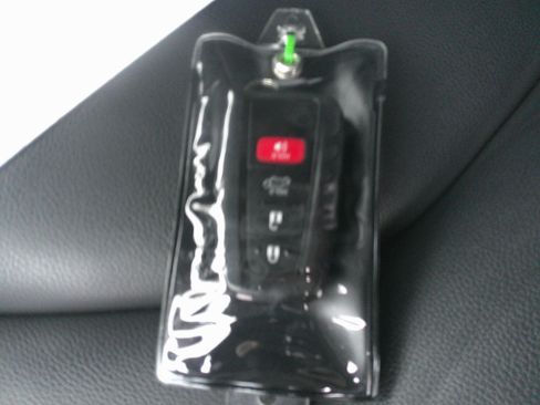 Used 2023 Toyota Highlander XLE image 39