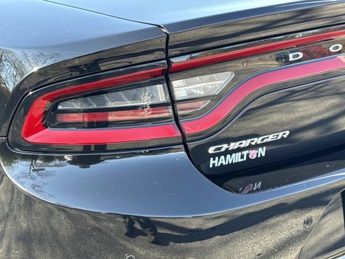 Used 2022 Dodge Charger SXT image 29