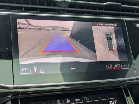 Certified 2025 Audi Q7 2.0T Premium w/ Convenience Plus Package image 17