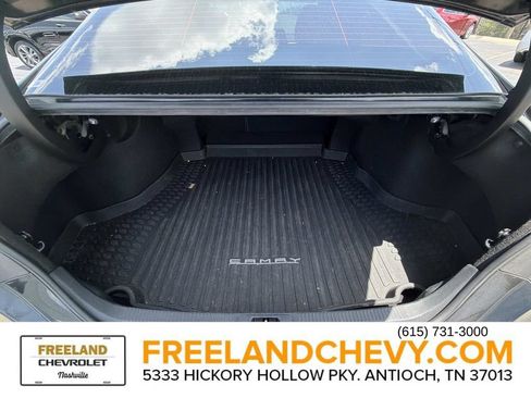 Used 2022 Toyota Camry XSE FWD image 14