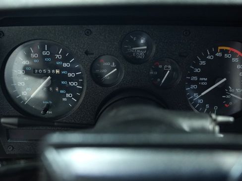 Used 1988 Chevrolet Camaro LT image 35