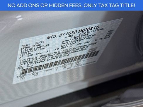 New 2025 Ford Maverick XL image 29