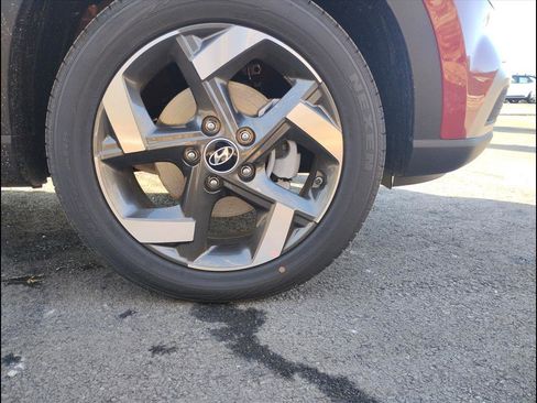 New 2026 Hyundai Venue SEL image 11