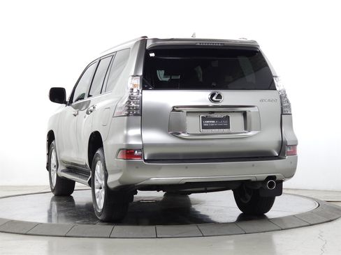 Used 2022 Lexus GX 460 Premium w/ Premium Package image 6