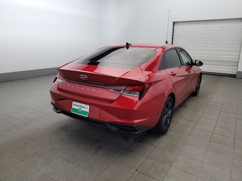 Used 2023 Hyundai Elantra SEL FWD image 9