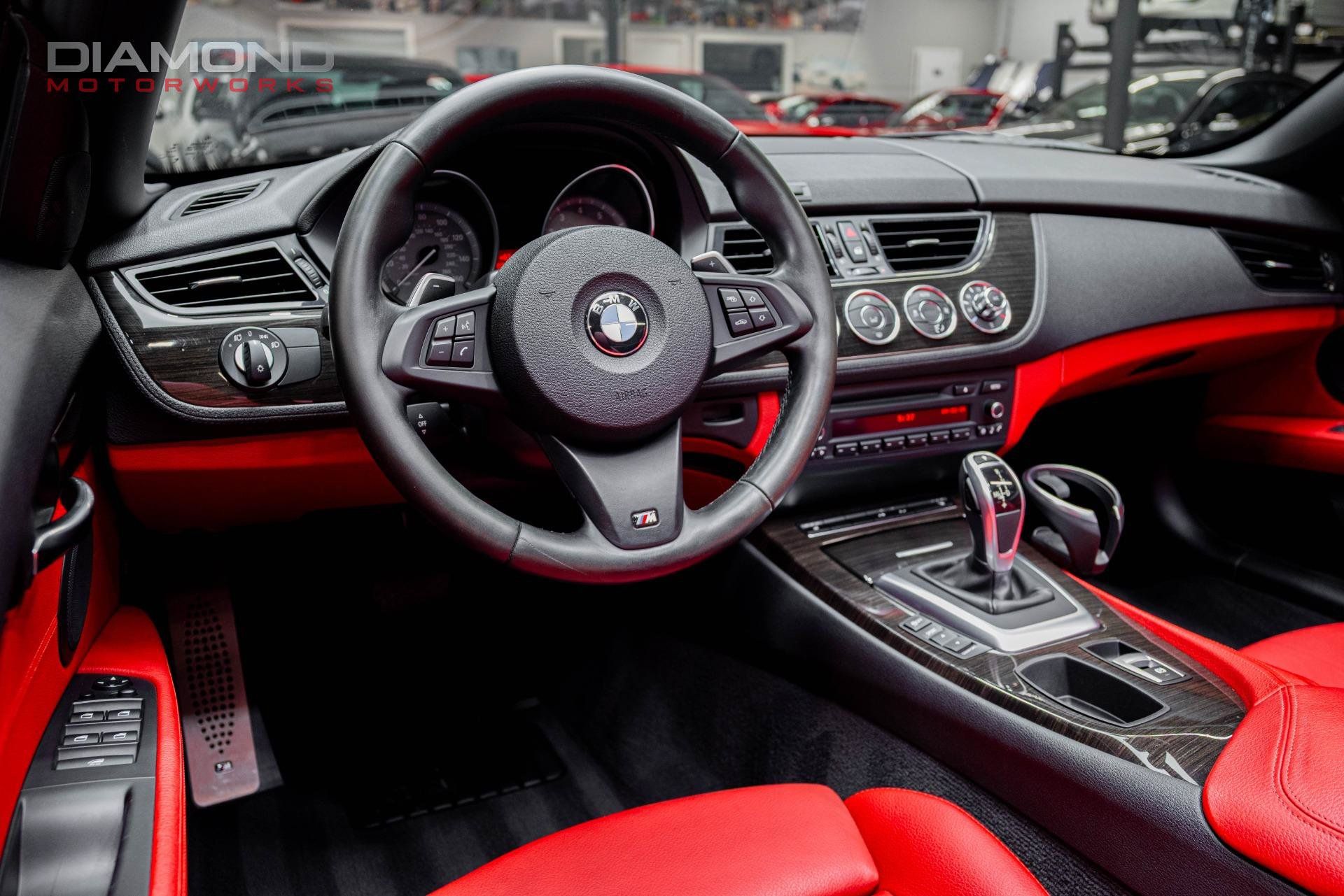 Used 2015 BMW Z4 sDrive35is RWD image 16