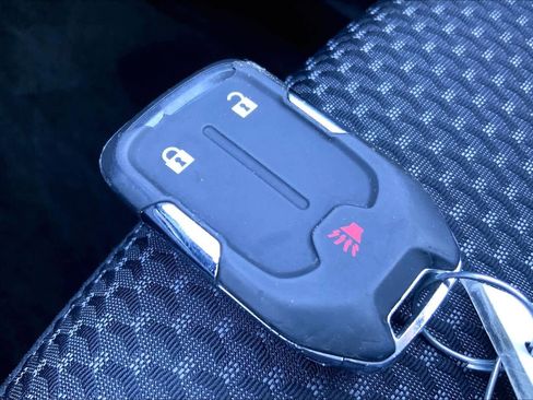 Used 2024 GMC Terrain SLE image 15