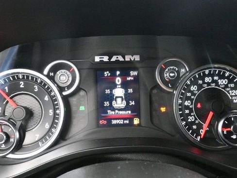 Used 2023 RAM 1500 Big Horn image 18