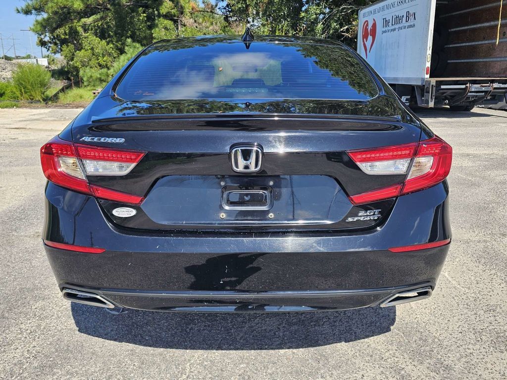 Used 2022 Honda Accord Sport image 4