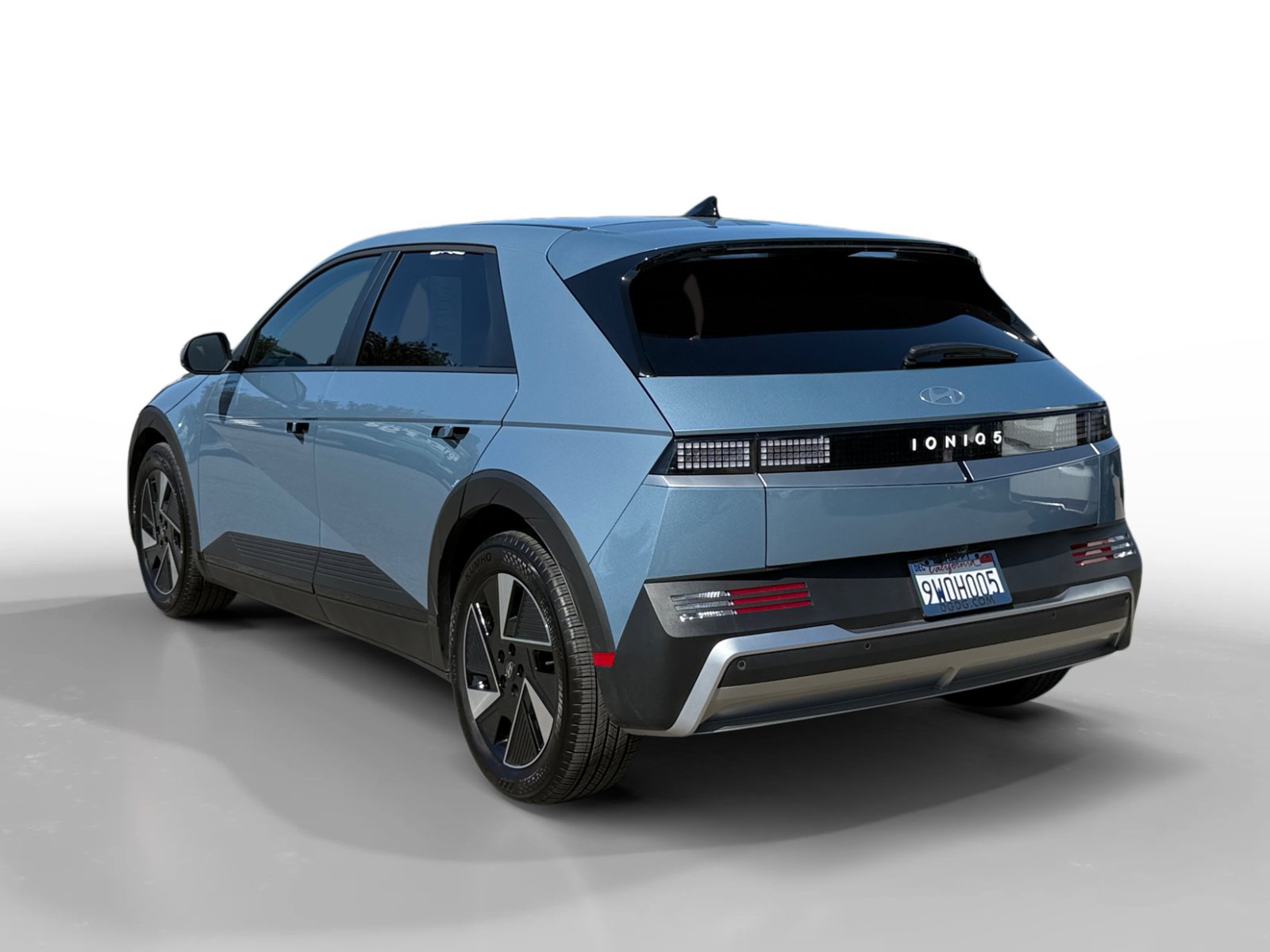 Certified 2026 Hyundai Ioniq 5 SEL RWD image 3