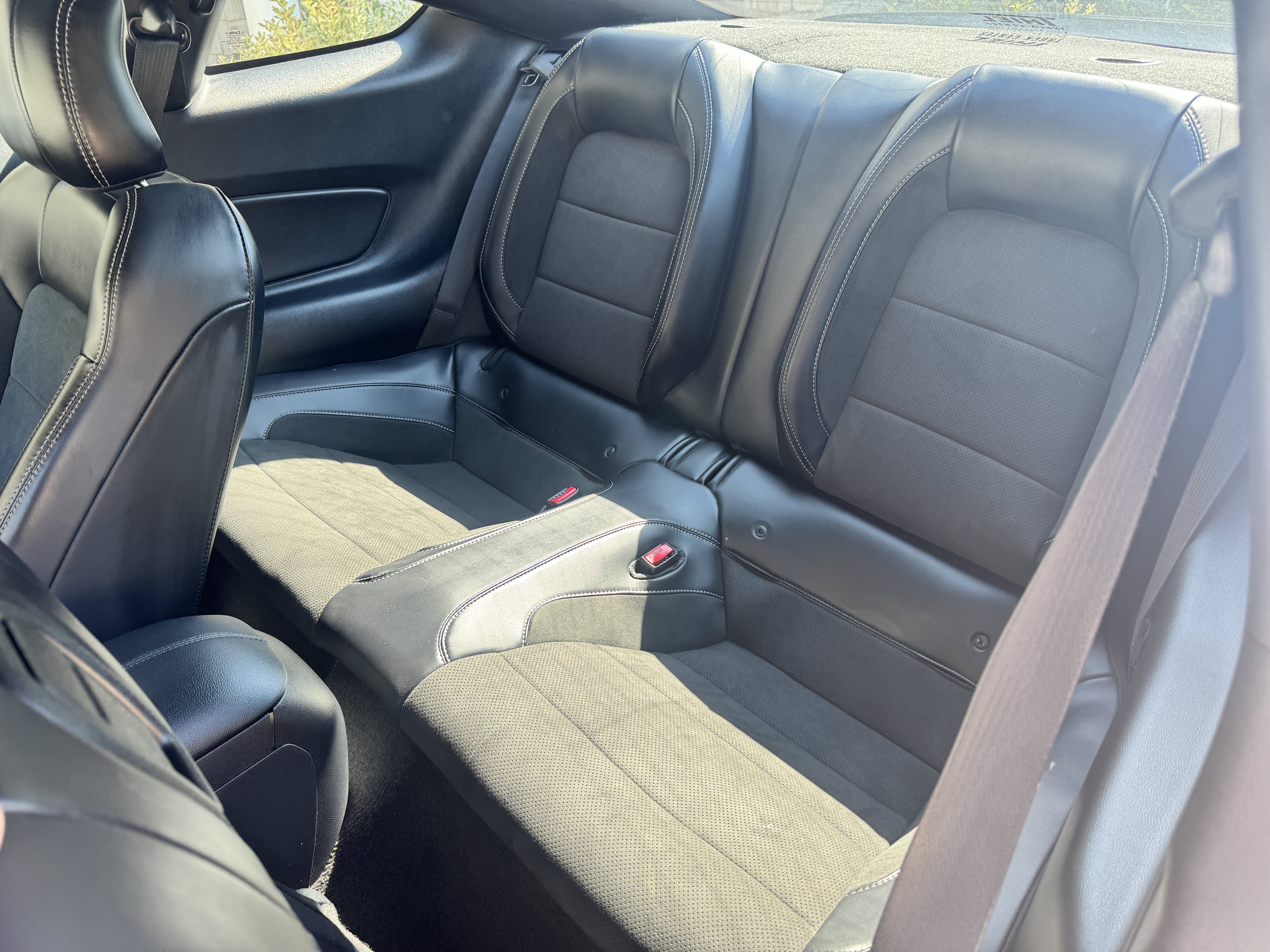 Used 2017 Ford Mustang Shelby GT350 RWD image 16