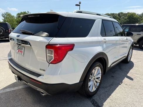 Used 2021 Ford Explorer Limited w/ Hybrid Equipment Group 310A AWD/4WD image 7