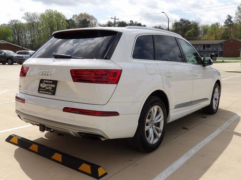 Used 2019 Audi Q7 3.0T Premium Plus w/ Premium Plus Package AWD/4WD image 5