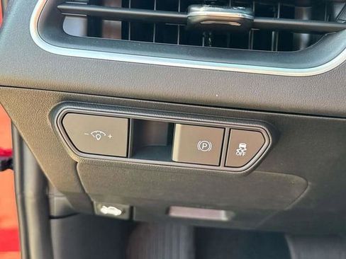 Used 2025 Kia K4 LXS image 29