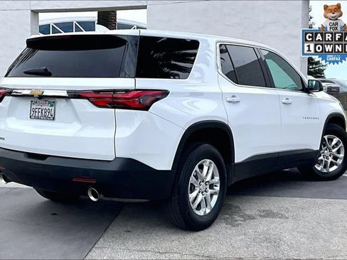 Used 2023 Chevrolet Traverse LS FWD image 13