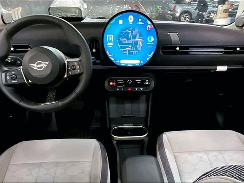 Used 2025 MINI Cooper S image 17